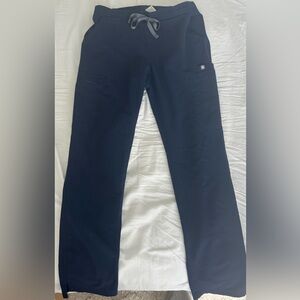 Figs yola skinny navy scrub pants